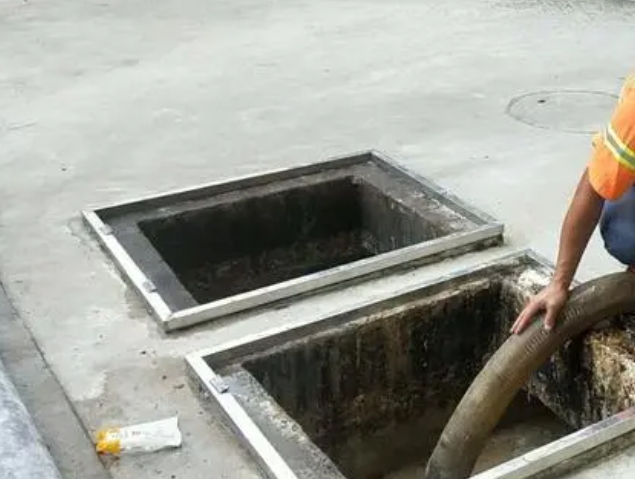 黑水化粪池清理